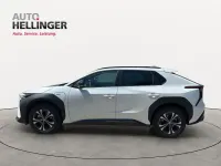 Gebraucht Toyota bZ4X 150 kW (204 PS) 2024 Weiß SUV