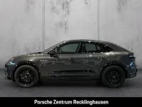 Gebraucht Porsche Macan Turbo 469 kW (639 PS) 2026 Grau SUV