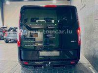 Gebraucht Ford Tourneo 150 PS (110 kW) 2022 Schwarz Van / Kleinbus