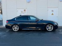 Gebraucht BMW 330 258 PS (189 kW) 2017 Blau Limousine