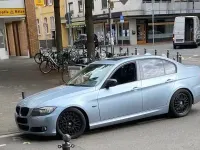 Gebraucht BMW 320 Performance 170 PS (125 kW) 2009 Blau Limousine