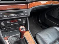 Gebraucht BMW 525 192 PS (141 kW) 2001 Blau Kombi