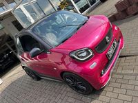 Gebraucht Smart ForTwo Coupé Brabus 109 PS (80 kW) 2016 Lotus candy red (metallic) Kleinwagen
