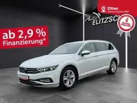Gebraucht VW Passat Elegance 150 PS (110 kW) 2022 Oryxweiß perlmutteffekt Kombi