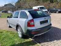 gebraucht Skoda Octavia Scout 4X4