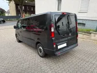 Gebraucht Opel Vivaro 145 PS (106 kW) 2016 Schwarz Van / Kleinbus