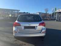 Gebraucht Opel Astra Edition 110 PS (80 kW) 2015 Silber Kombi