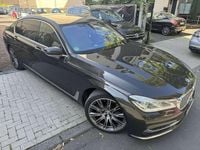 Gebraucht BMW 740L 320 PS (235 kW) 2015 Jatoba metallic Limousine