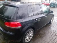 Gebraucht VW Golf VI 105 PS (77 kW) 2010 Schwarz Kleinwagen