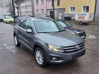 Gebraucht VW Tiguan Style 150 PS (110 kW) 2016 Grau SUV