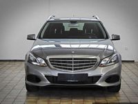 gebraucht Mercedes E200 CDI BlueEfficiency NAVI AHK PDC E-Sitze