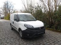 Gebraucht Fiat Doblò 105 PS (77 kW) 2021 Weiß Van / Kleinbus
