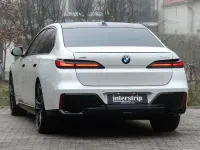 Gebraucht BMW 740 M Sport 299 PS (219 kW) 2025 Weiß Limousine