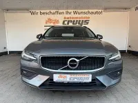 Gebraucht Volvo V60 Momentum 190 PS (139 kW) 2019 Osmium grey metallic / metalli Kombi