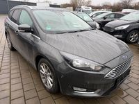 Gebraucht Ford Focus Titanium 150 PS (110 kW) 2017 Grau Kombi