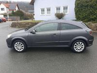 Gebraucht Opel Astra GTC Selection 90 PS (66 kW) 2009 Karbongrau Kleinwagen