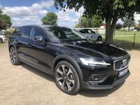 Gebraucht Volvo V60 CC Ultimate 197 PS (144 kW) 2024 Schwarz Kombi