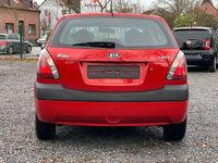 Gebraucht Kia Rio EX 111 PS (81 kW) 2005 Rot Limousine
