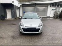 Gebraucht Renault Clio IV Dynamique 88 PS (64 kW) 2012 Silber Limousine