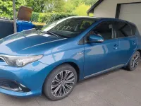 Gebraucht Toyota Auris Edition-S 99 PS (72 kW) 2016 Blau Limousine