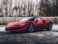 Gebraucht Ferrari 296 829 PS (609 kW) 2024 Rot