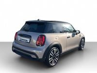 Gebraucht Mini Cooper Sport 136 PS (100 kW) 2022 Rooftop grey metallic Kleinwagen
