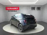 Gebraucht Fiat 500e Red 86 kW (118 PS) 2025 Schwarz Cabrio
