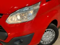 Używany Ford Transit 101 KM (74 kW) 2014 Czerwony Minivan