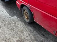 Gebraucht VW T4 102 PS (75 kW) 1998 Rot Van