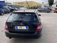 Gebraucht Mercedes C200 Elegance 136 PS (100 kW) 2010 Schwarz Kombi