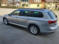 Gebraucht VW Passat Business 150 PS (110 kW) 2023 Silber Kombi