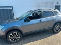 Gebraucht Nissan Qashqai 141 PS (103 kW) 2013 Grau SUV