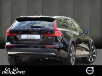 Gebraucht Volvo V60 CC Plus 197 PS (144 kW) 2023 Schwarz Kombi