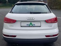 Gebraucht Audi Q3 Basis 150 PS (110 kW) 2017 Cortinaweiss SUV