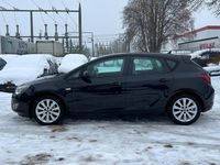 Gebraucht Opel Astra 179 PS (131 kW) 2010 Schwarz Limousine