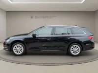 Gebraucht Skoda Octavia Selection 150 PS (110 kW) 2024 Schwarzmagic perleffekt Kombi