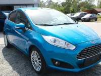 Gebraucht Ford Fiesta Titanium 101 PS (74 kW) 2013 Blau Limousine
