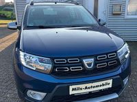 Gebraucht Dacia Logan Stepway 90 PS (66 kW) 2018 Blau cosmos Kombi