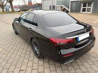 Gebraucht Mercedes E200 197 PS (144 kW) 2023 Schwarz Limousine