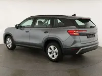 Neu Skoda Kodiaq Selection 150 PS (110 kW) 2026 Graphite grau metallic SUV