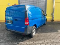 Gebraucht Mercedes Vito 88 PS (64 kW) 2016 Blau Van