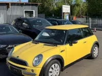 Gebraucht Mini ONE 90 PS (66 kW) 2002 Gelb Kleinwagen