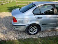 Gebraucht BMW 316 105 PS (77 kW) 2001 Silber Limousine