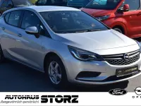 Gebraucht Opel Astra Selection 105 PS (77 kW) 2016 Silber Limousine