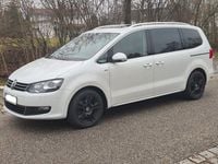 Gebraucht VW Sharan Life 200 PS (147 kW) 2013 Weiß Van / Kleinbus
