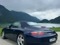 Gebraucht Porsche 996 300 PS (220 kW) 2000 Blau Cabrio