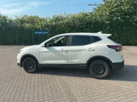 Gebraucht Nissan Qashqai N-Connecta 116 PS (85 kW) 2017 Weiß SUV