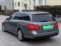 Gebraucht Mercedes E350 AMG 265 PS (194 kW) 2012 Grau Kombi
