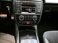 Gebraucht Mercedes R280 194 PS (142 kW) 2009 Weiß Van / Kleinbus