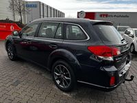 Gebraucht Subaru Outback Trend 150 PS (110 kW) 2014 Schwarz Kombi
